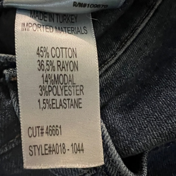 Agolde Sophie High Rise crop size 27 - Picture 5 of 5